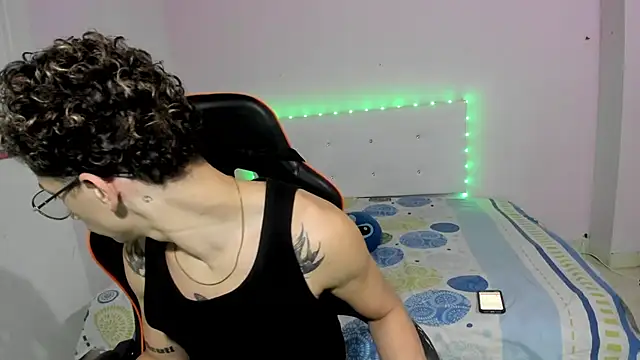 mateodeamjo online show from October 29, 2025, 8:38 am