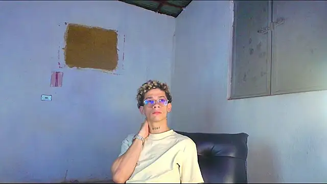 mateodeamjo online show from January 11, 2026, 1:32 am