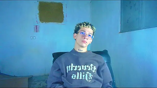 mateodeamjo online show from January 12, 2026, 5:56 am