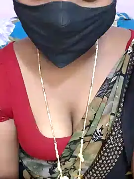 louise92 online show from December 1, 2024, 6:30 pm