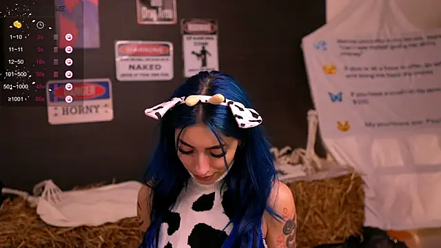 AriaVoss online show from October 30, 2025, 10:54 pm