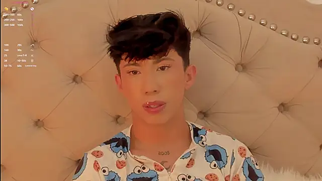 Snapshot of FabianPriince chatting on February 25, 2025, 11:33 pm FabianPriince online show from February 25, 2025, 11:33 pm