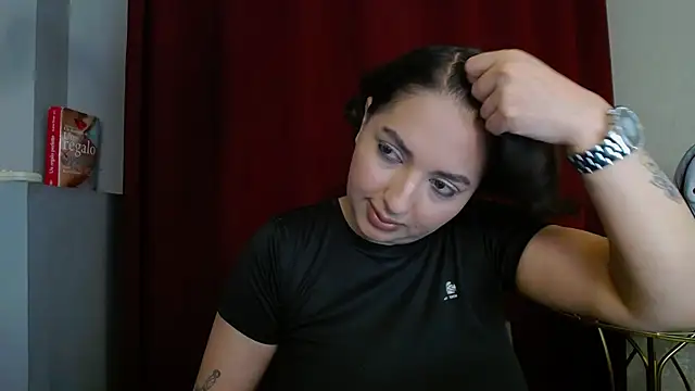 BustyAllyy online show from October 29, 2025, 7:37 pm