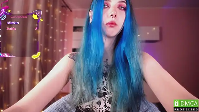 JustMeowGirl online show from October 15, 2025, 4:12 am