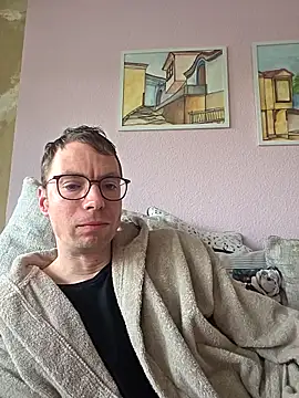 Schnubby1 online show from February 20, 2026, 3:34 pm