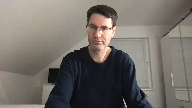 zxzx cam1 online show from January 10, 2025, 5:02 pm