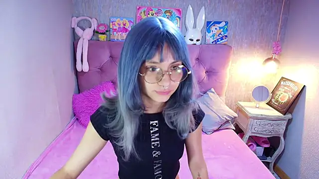 charlottemoonxz online show from February 8, 2026, 7:06 pm