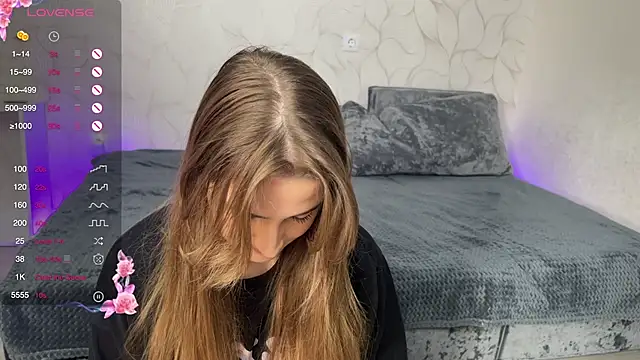 Vibe to night online show from October 18, 2025, 7:09 am