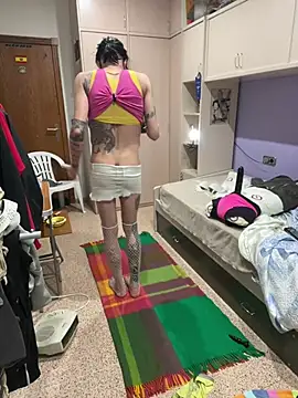 Kamaleonix online show from February 8, 2025, 4:36 am