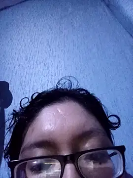 Snapshot of ladygmusic chatting on October 25, 2025, 9:42 pm ladygmusic online show from October 25, 2025, 9:42 pm