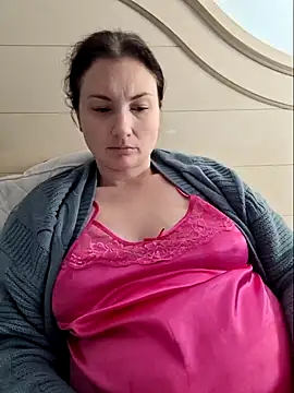 Snapshot of MilfyMrsRobinson chatting on February 11, 2025, 10:07 pm MilfyMrsRobinson online show from February 11, 2025, 10:07 pm