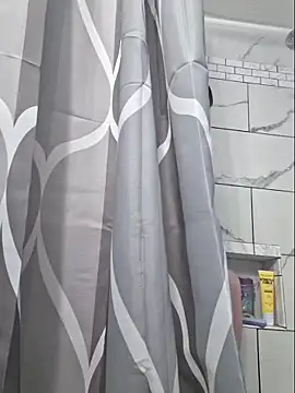 Snapshot of MilfyMrsRobinson chatting on February 14, 2025, 3:15 pm MilfyMrsRobinson online show from February 14, 2025, 3:15 pm