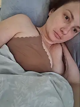 Snapshot of MilfyMrsRobinson chatting on March 6, 2025, 3:13 pm MilfyMrsRobinson online show from March 6, 2025, 3:13 pm