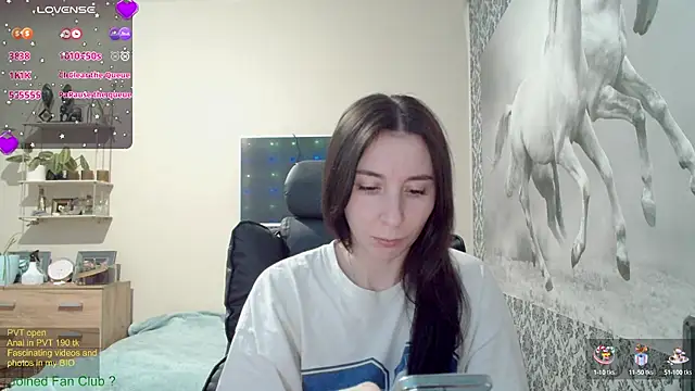 Wowpornoo online show from January 21, 2025, 11:35 am