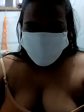 Love Jenny online show from December 19, 2025, 4:41 am