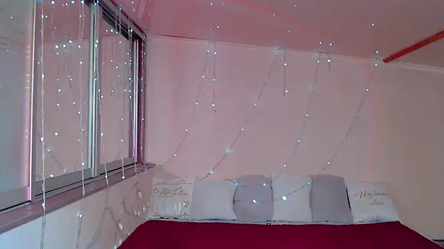 Snapshot of LizaSenri chatting on February 21, 2026, 7:42 am LizaSenri online show from February 21, 2026, 7:42 am