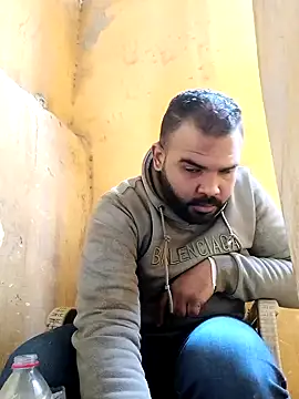 Snapshot of ListedLoin chatting on January 21, 2025, 9:13 am ListedLoin online show from January 21, 2025, 9:13 am