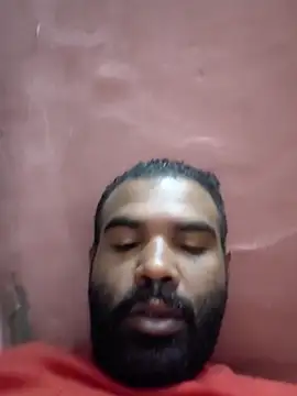 Snapshot of ListedLoin chatting on November 8, 2025, 8:47 am ListedLoin online show from November 8, 2025, 8:47 am