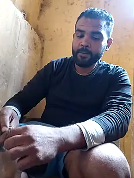 Snapshot of ListedLoin chatting on December 16, 2025, 7:46 am ListedLoin online show from December 16, 2025, 7:46 am