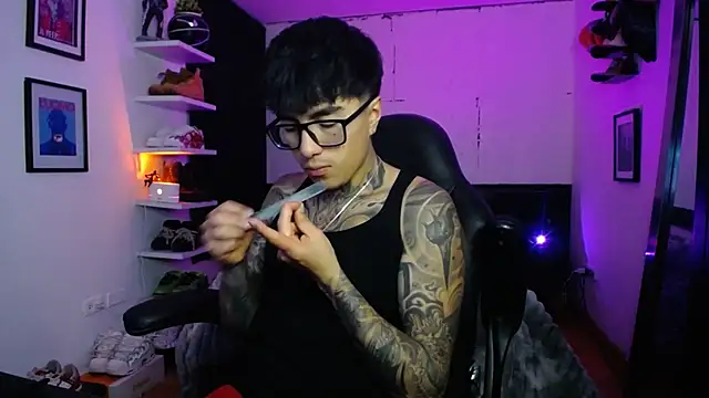 jung dragon online show from December 17, 2025, 6:19 am