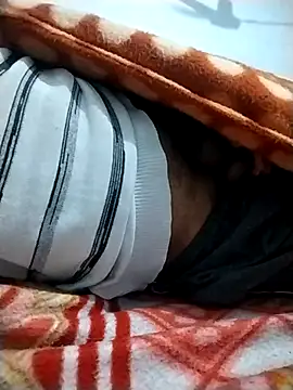 myhot1551 online show from February 15, 2025, 5:17 pm