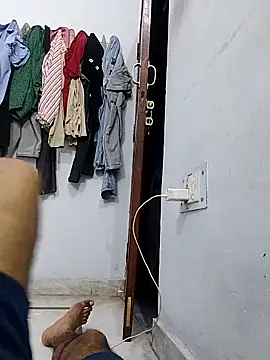 myhot1551 online show from September 10, 2025, 5:35 pm