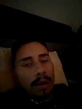 luissilva0071 online show from February 18, 2026, 4:25 pm