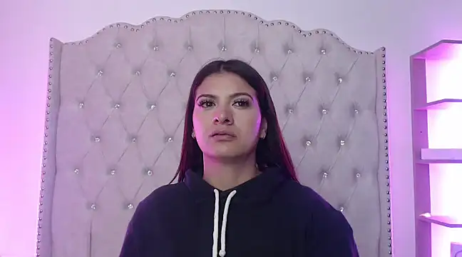 Snapshot of Abril_Squirt chatting on March 19, 2025, 7:51 am Abril Squirt online show from March 19, 2025, 7:51 am