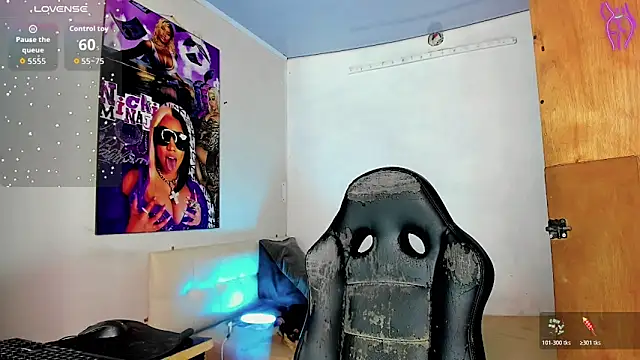 Bigcatalove online show from December 20, 2025, 7:43 pm