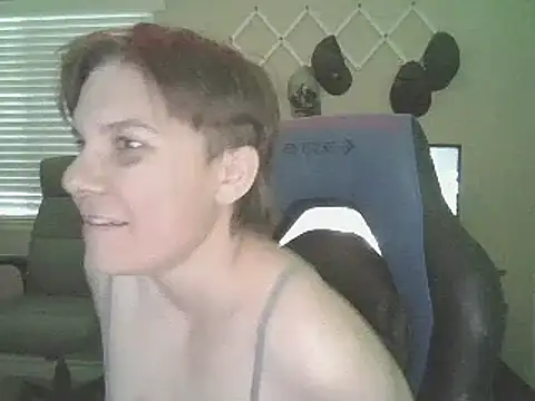 KaliSnow199623 online show from January 21, 2025, 1:18 am