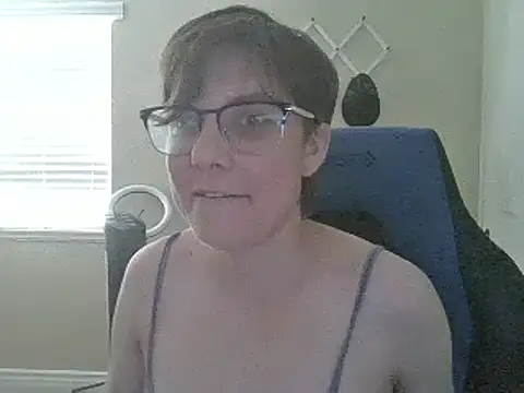 KaliSnow199623 online show from February 5, 2025, 12:20 am