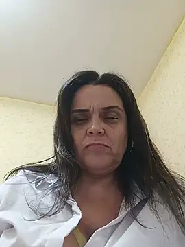 hugebobbs online show from July 28, 2026, 5:12 pm
