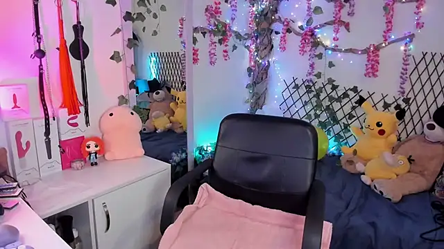 Alaska colors7 online show from September 19, 2025, 12:50 pm