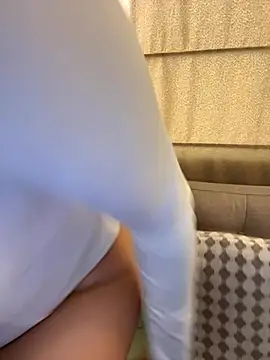 DaryRos online show from November 6, 2025, 8:43 pm