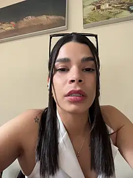 DaryRos online show from April 15, 2026, 8:09 pm