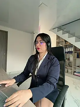 Snapshot of VAL_PRINCESS chatting on August 9, 2026, 9:09 pm VAL PRINCESS online show from August 9, 2026, 9:09 pm
