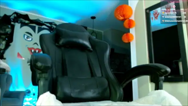 Snapshot of tevenwhiite chatting on October 26, 2025, 5:13 am tevenwhiite online show from October 26, 2025, 5:13 am