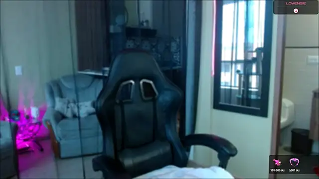 Snapshot of tevenwhiite chatting on November 16, 2025, 5:40 pm tevenwhiite online show from November 16, 2025, 5:40 pm