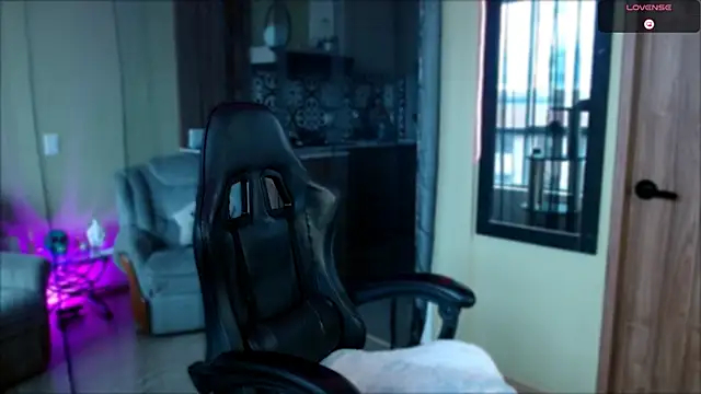 tevenwhiite online show from January 14, 2026, 6:35 pm