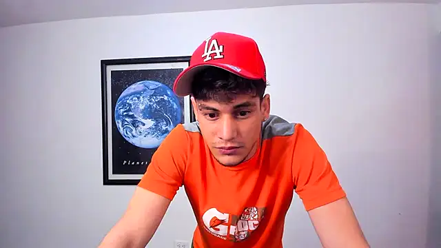 Snapshot of guy_master chatting on January 25, 2025, 7:49 am guy master online show from January 25, 2025, 7:49 am