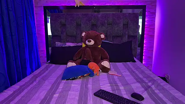 Juva    online show from September 18, 2025, 11:29 pm