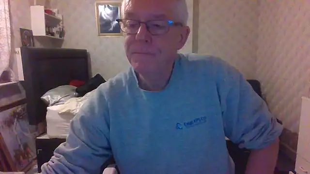 Snapshot of shaun63m chatting on January 18, 2026, 1:53 am shaun63m online show from January 18, 2026, 1:53 am