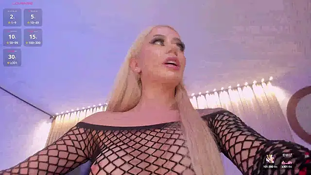 Snapshot of HannaConnor_ chatting on March 5, 2025, 11:05 pm HannaConnor online show from March 5, 2025, 11:05 pm