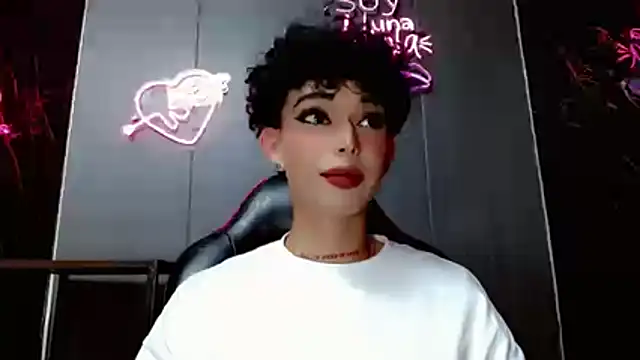 Snapshot of Marian_LV chatting on November 28, 2025, 7:27 pm Marian LV online show from November 28, 2025, 7:27 pm