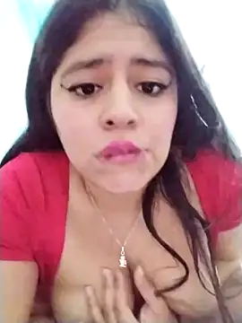 Snapshot of lunanataly chatting on January 31, 2025, 11:35 pm lunanataly online show from January 31, 2025, 11:35 pm
