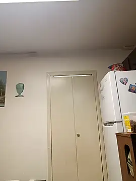 PhatAss Kummmilla online show from February 21, 2025, 7:56 am