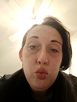 PhatAss Kummmilla online show from September 21, 2025, 7:43 am