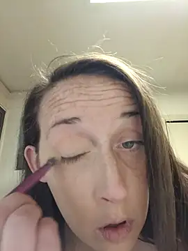 PhatAss Kummmilla online show from April 8, 2026, 12:38 pm