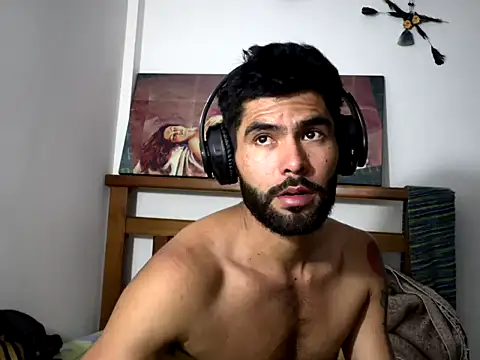 Snapshot of hideonbush051 chatting on December 4, 2025, 3:05 am hideonbush051 online show from December 4, 2025, 3:05 am