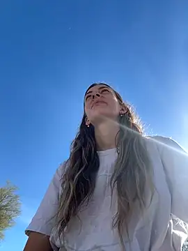 Snapshot of jungleangel chatting on March 4, 2025, 11:11 pm jungleangel online show from March 4, 2025, 11:11 pm